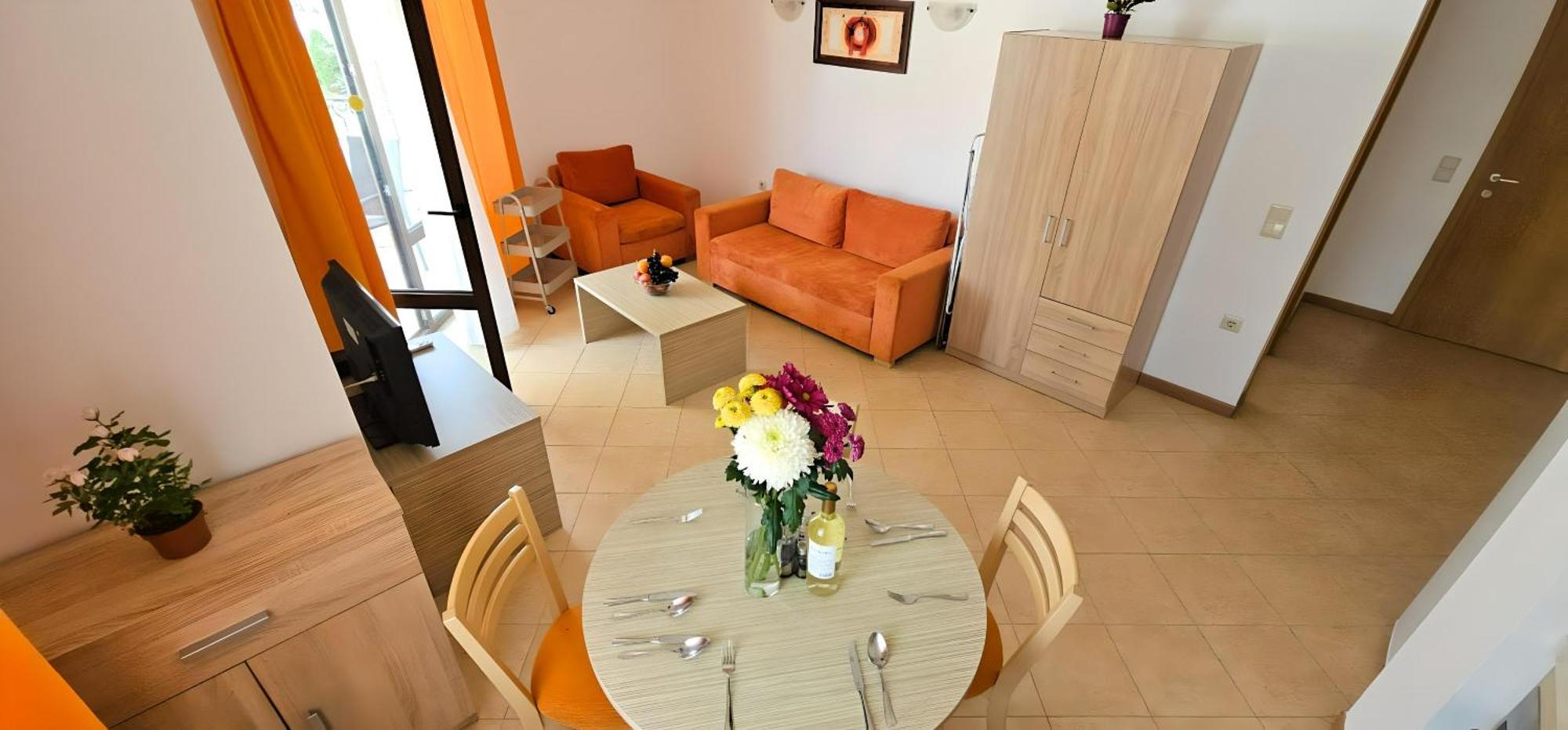 Apartament Bella - 3 Pools, 2 Bedrooms & 2 Bathrooms