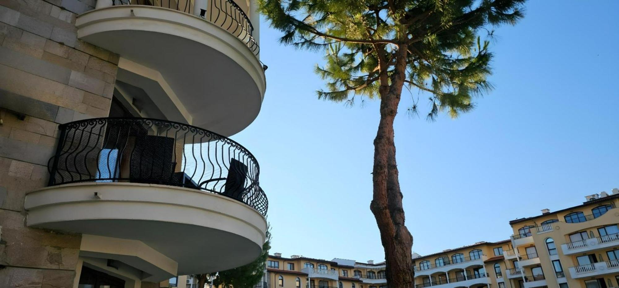 Apartament Bella - 3 Pools, 2 Bedrooms & 2 Bathrooms